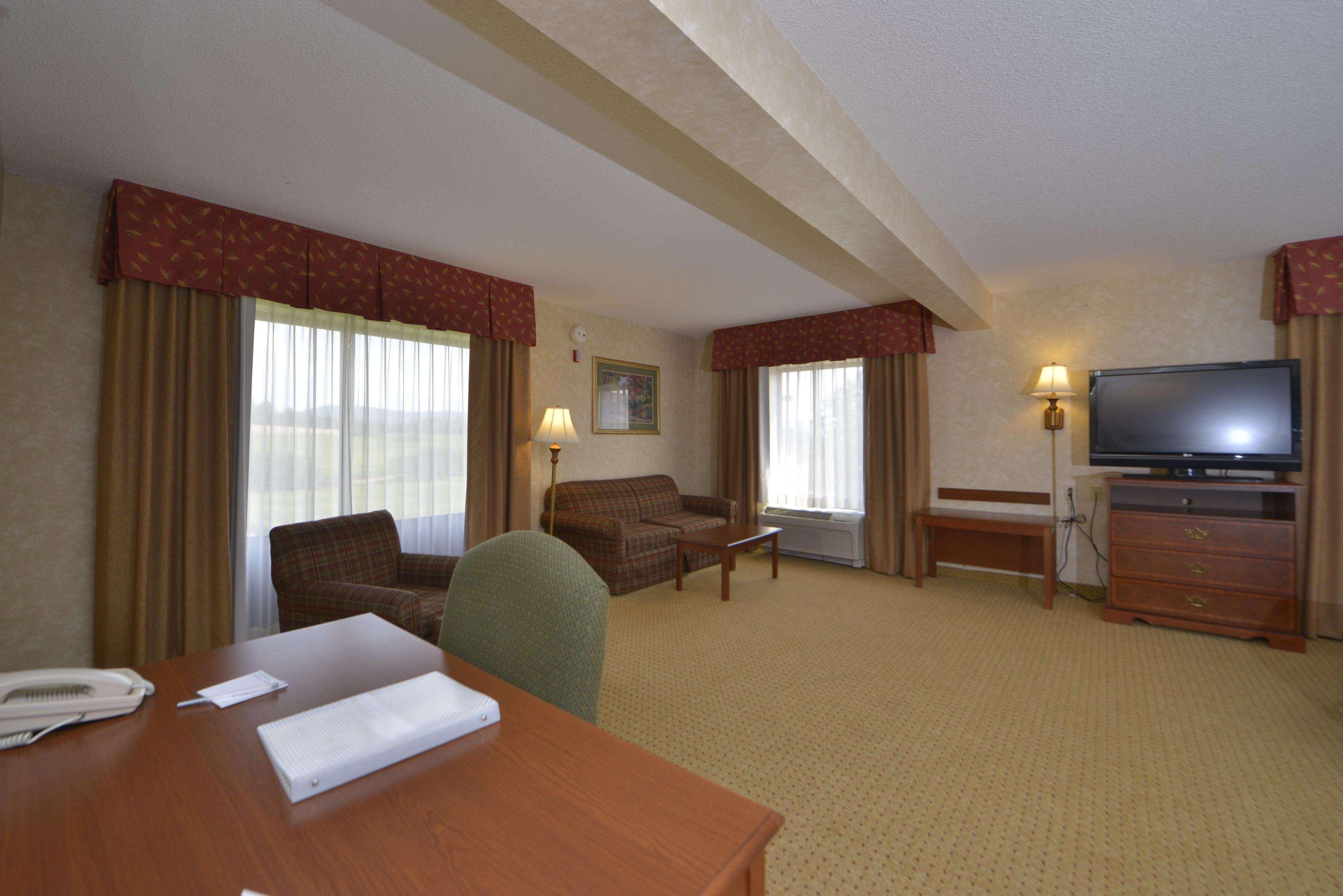 Hampton Inn Wytheville Zewnętrze zdjęcie